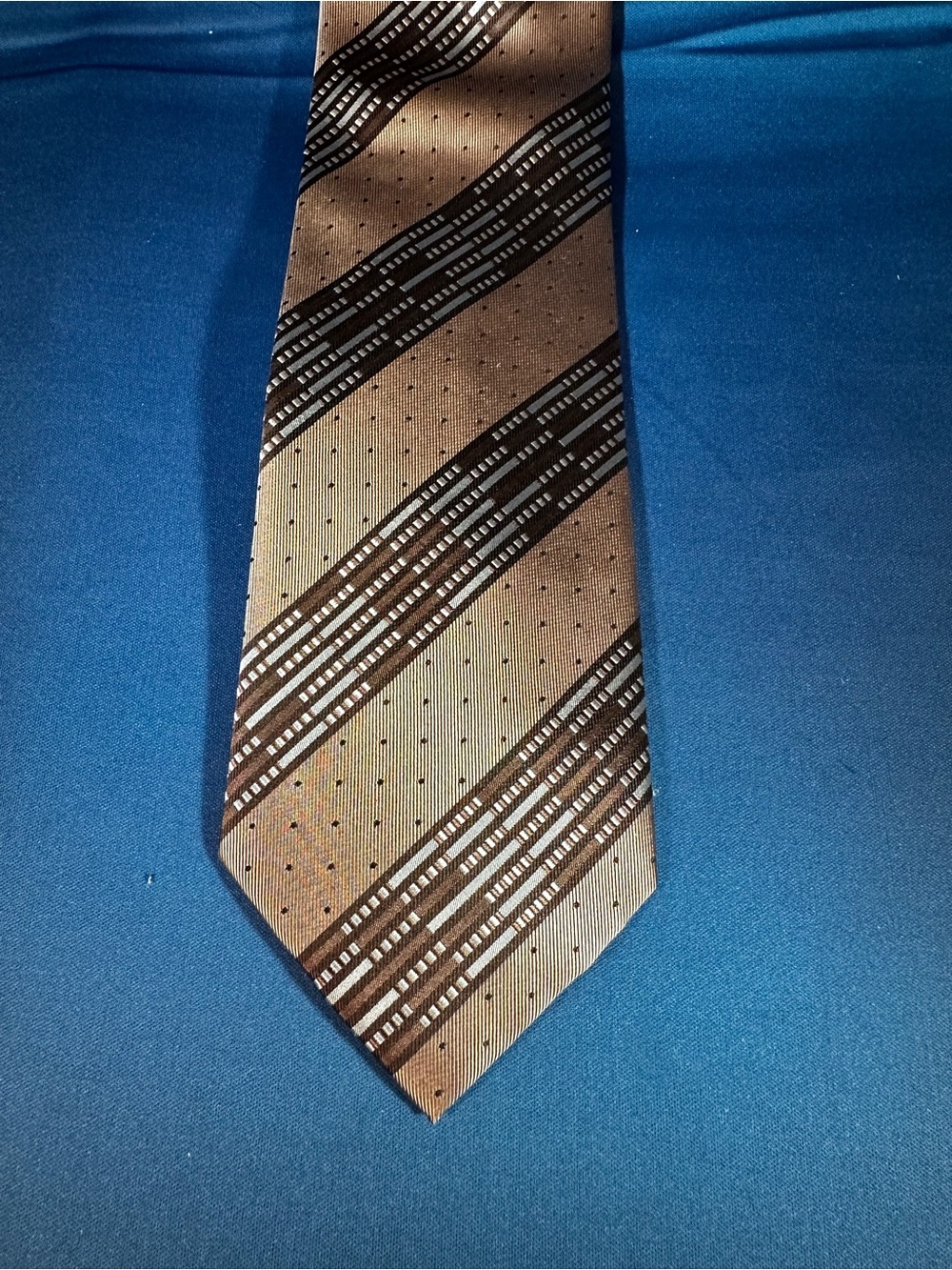 100% Silk Tie Made in Italy Brown Tan Silver Geometric Stripe Necktie